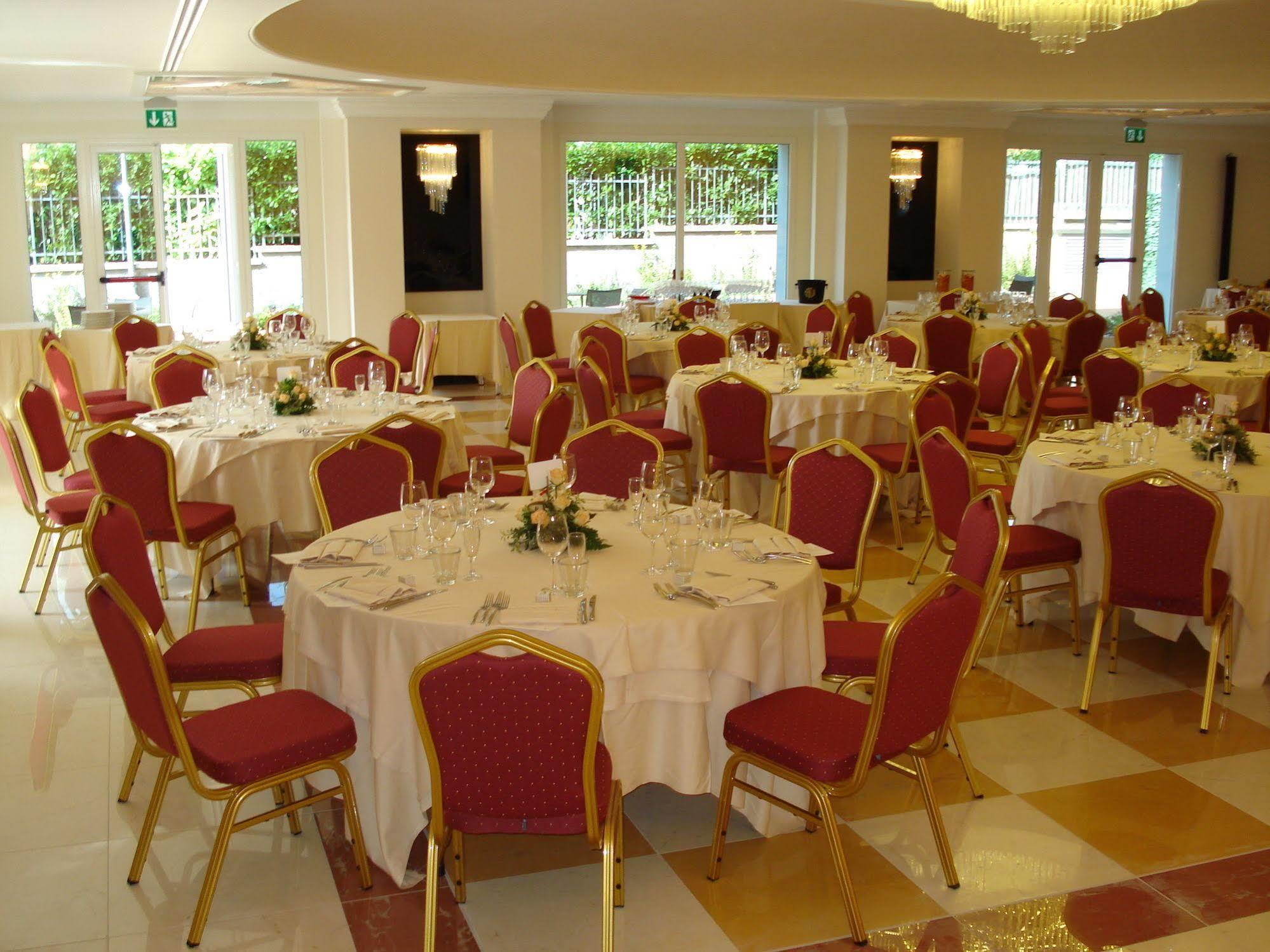 Santa Caterina Park Hotel Sarzana Exterior photo